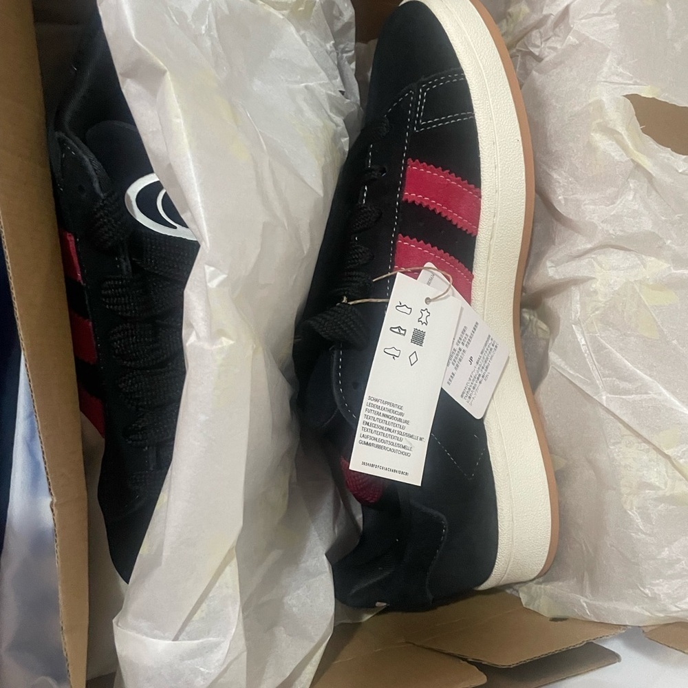 Adidas Black and Red Sneakers for Women and Men - Picture 2 of 13